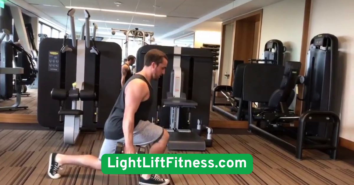 Reverse Lunges with Bicep Curls